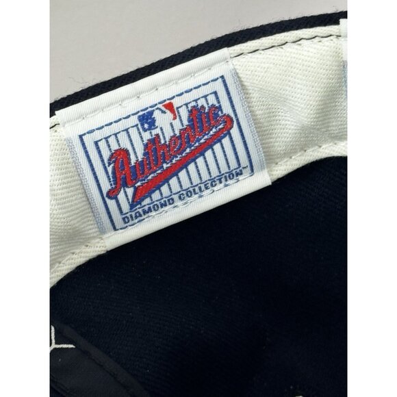 Vintage 90s Y2K New Yankees NY Navy 59/50 - 7 1/4 1998 World Series Baseball Cap - Picture 10 of 15